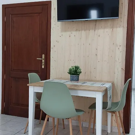 Maria Pasqualina Vacation